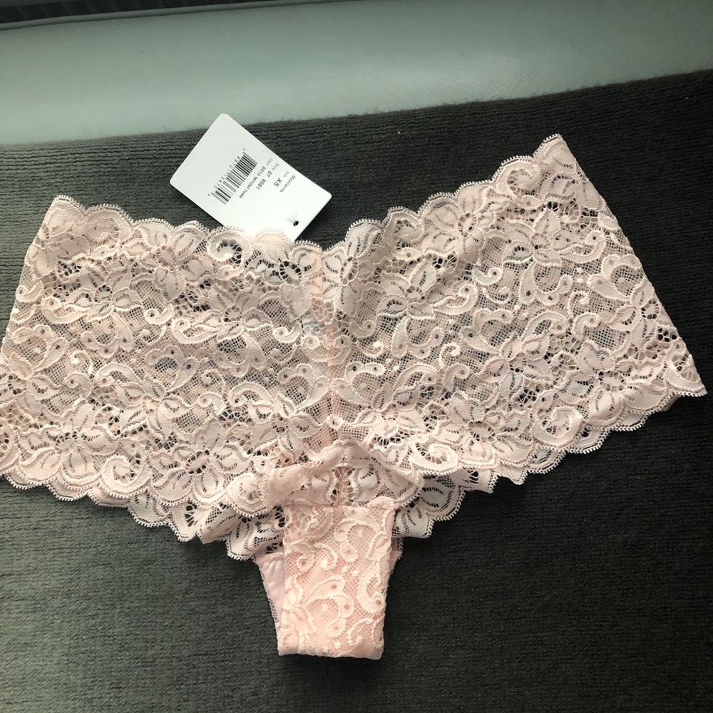 NWT HANRO OF SWITZERLAND Boyleg briefs size XS